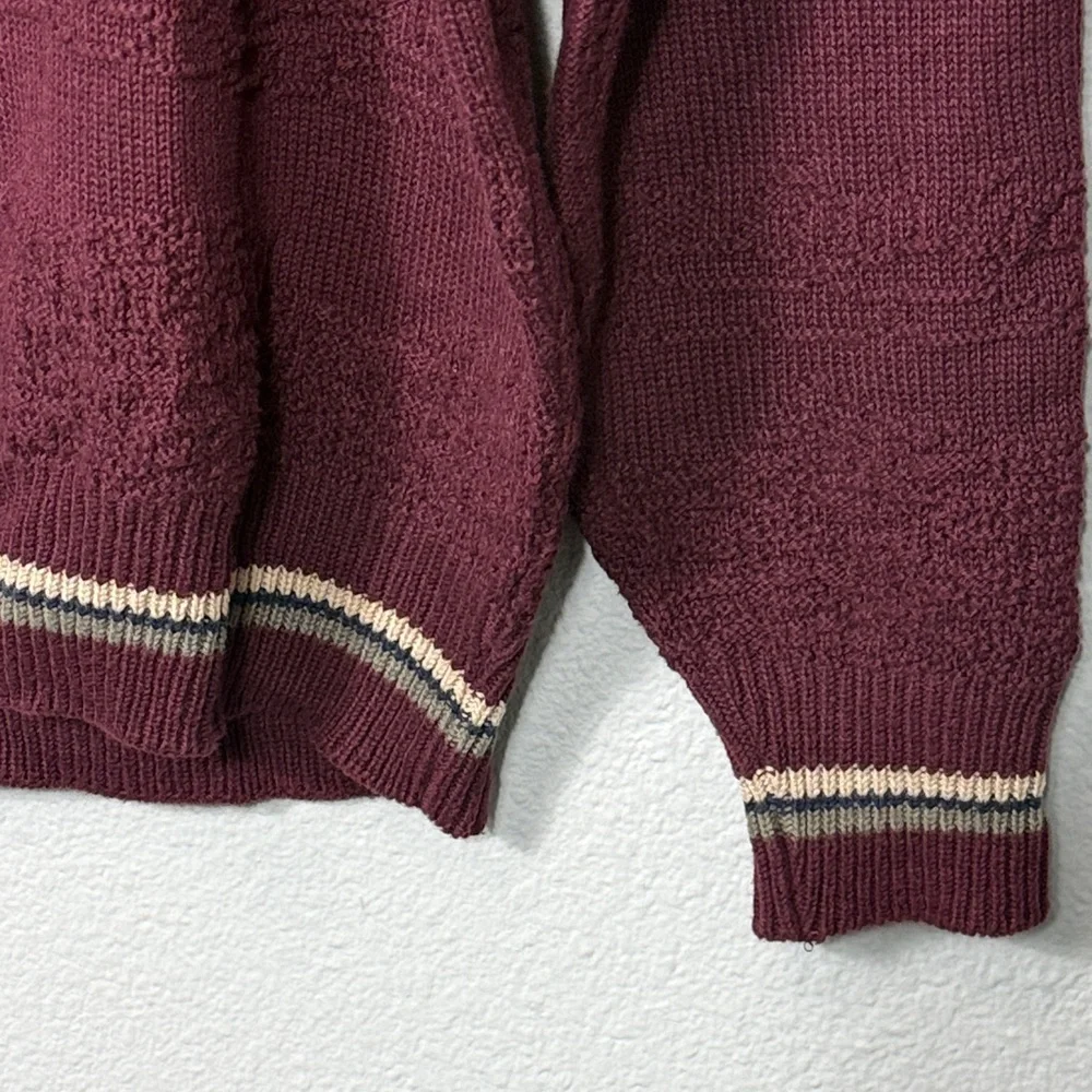 Vintage Carmel Men's Golf Embroidery Crewneck Sweater